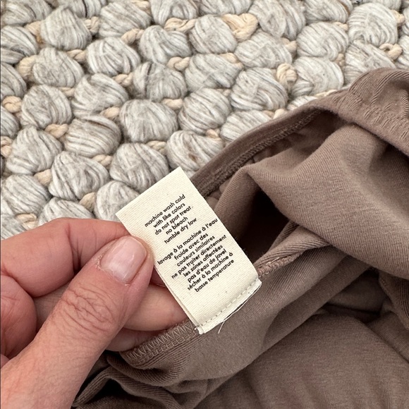 NWT Donni Scallop Cropped Simple Pant in Mushroom size small elastic waist - Picture 7 of 7